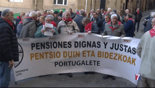 Pensionistas de Portugalete recorren las compañías aseguradoras