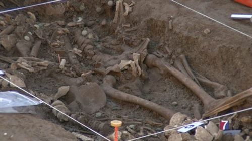 Son 10 los cuerpos hallados en la fosa común de Putxeta (2)