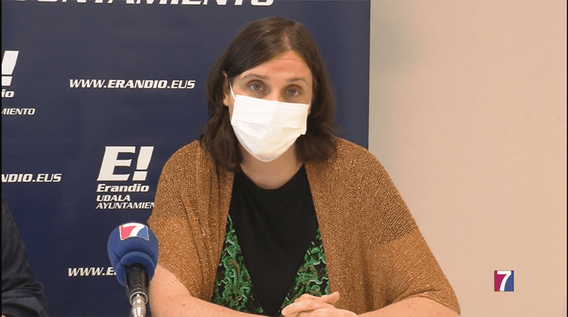 La pandemia obliga a extender las intervenciones socioeducativas con menores en Erandio