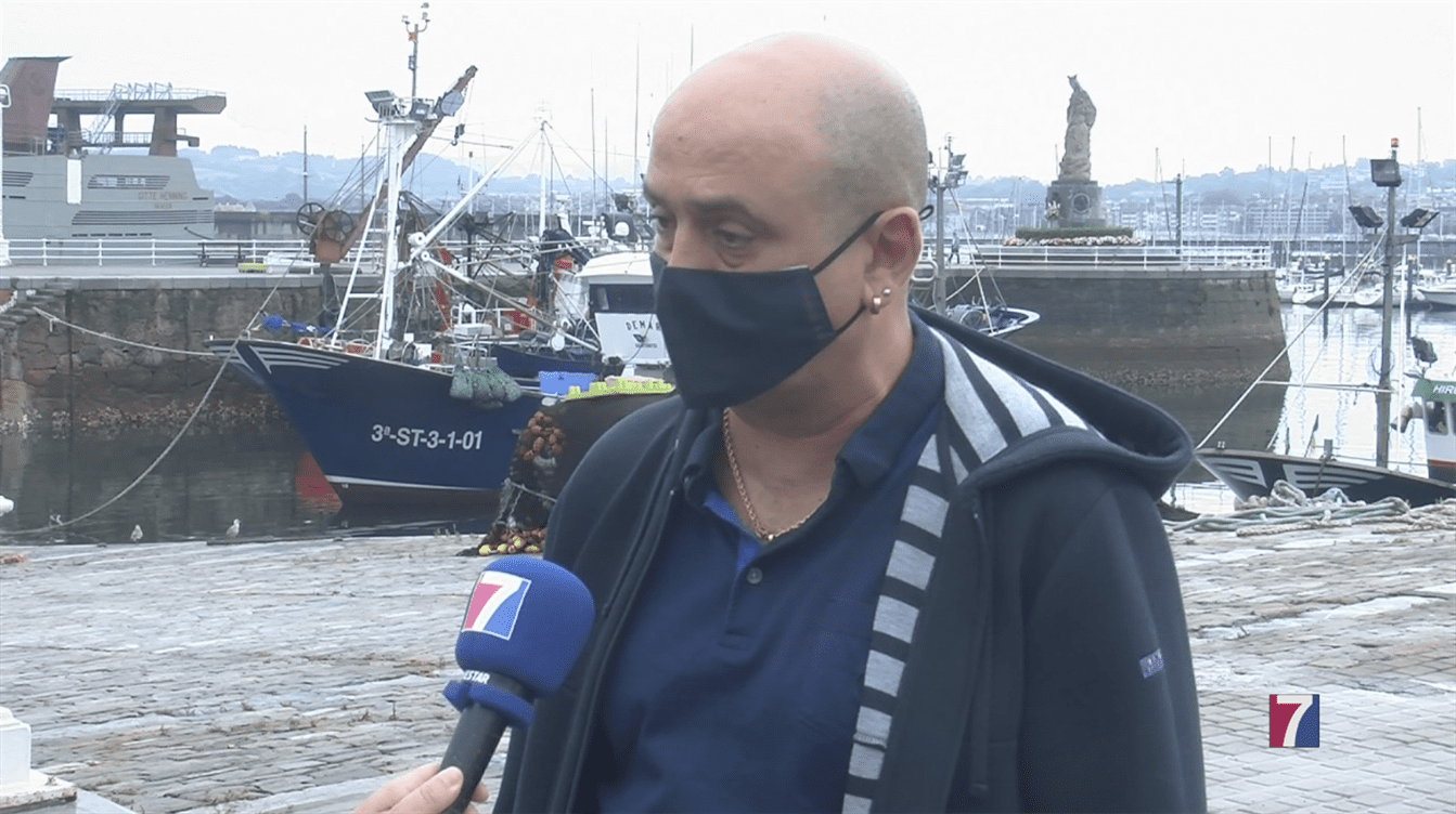Los sindicatos del puerto se movilizan contra “los recortes de derechos y el despilfarro de dinero público”