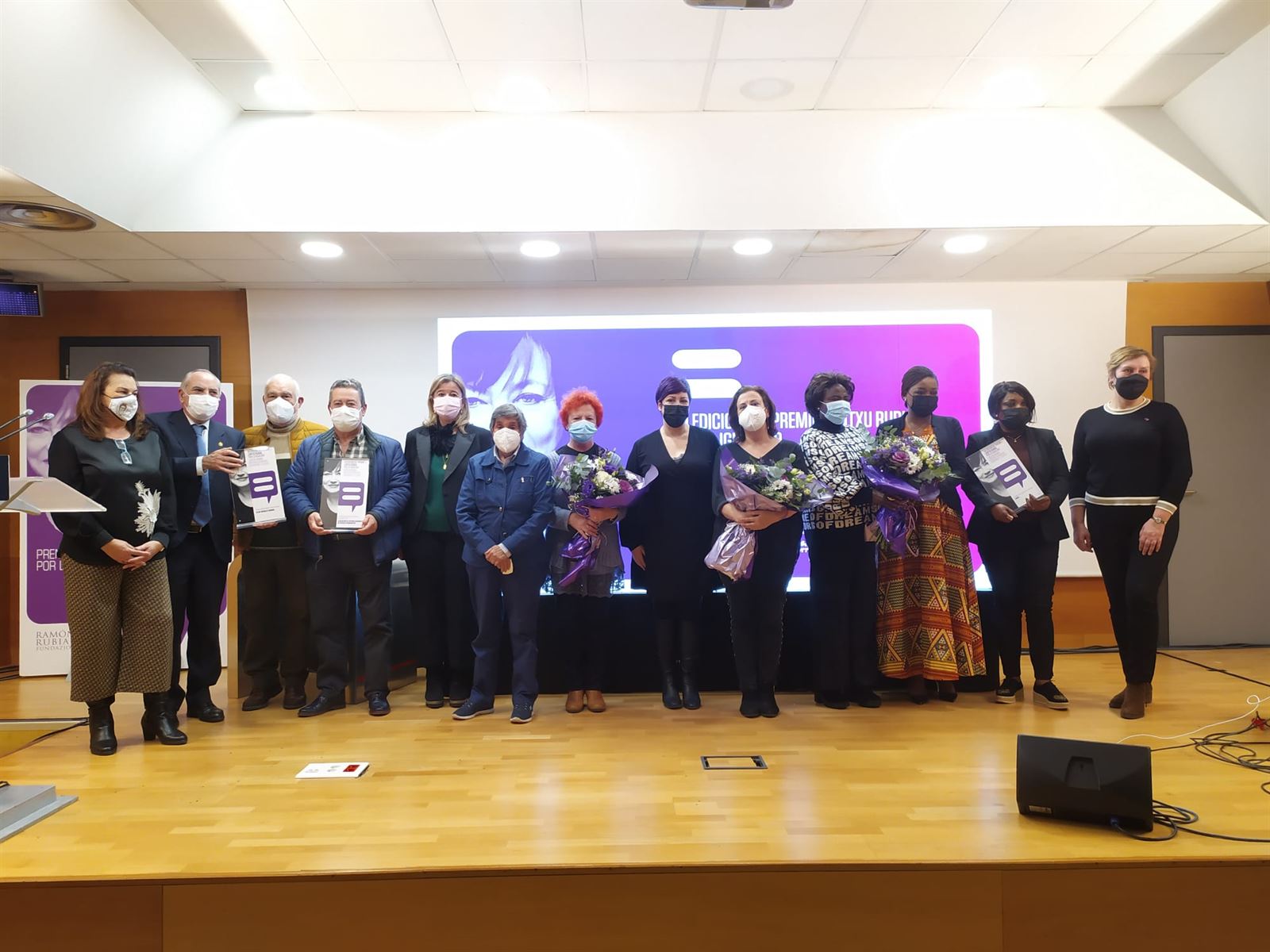 Entregado, en Barakaldo, el VII Premio Lentxu Rubial por la Igualdad