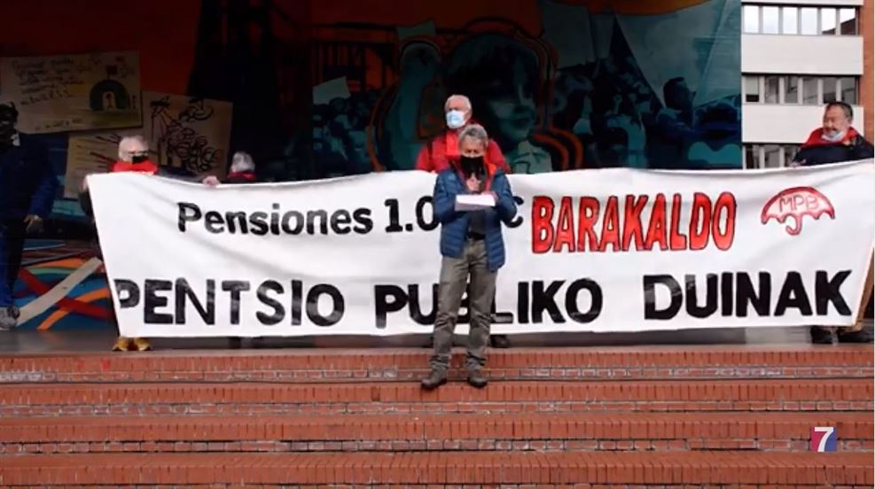 Pensionistas de Barakaldo se suman a las movilizaciones por una sanidad pública de calidad