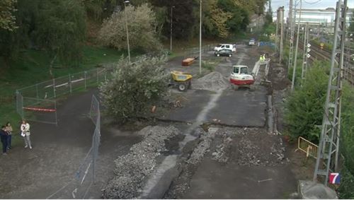 El Ayuntamiento de Sestao habilita 40 plazas de aparcamiento en un solar de Txabarri