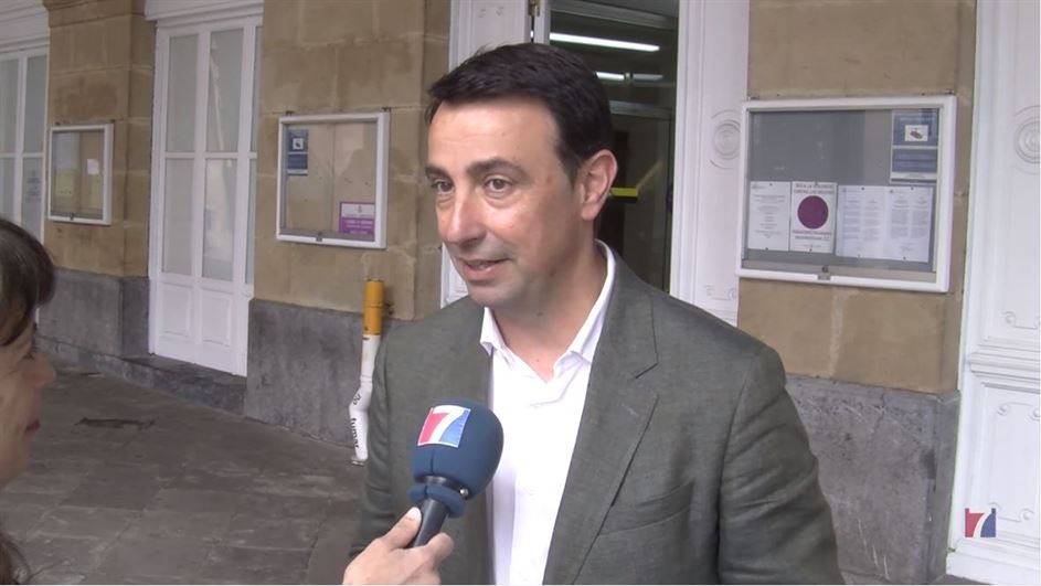 Portugalete revisará la limitación del tiempo de aparcamiento para personas con discapacidad