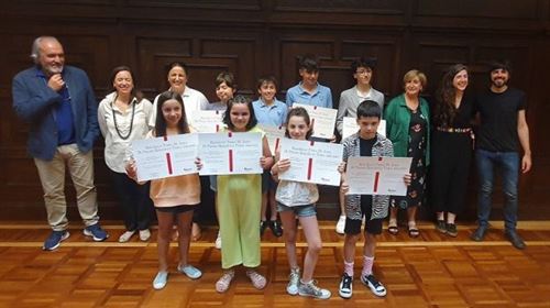 La Diputación Foral de Bizkaia entrega los premios literarios BizkaIdatz Txikia