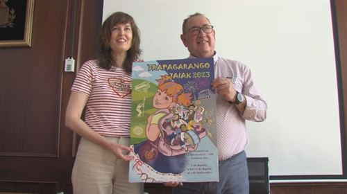 La trapagarandarra Alaitz Santamaría ganadora del concurso de carteles de las fiestas patronales 2023