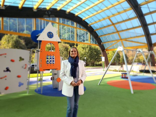 amaia-del-campo-en-el-nuevo-parque-cubierto-de-retuerto-24-10-31