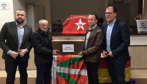 entregados-a-la-familia-los-restos-del-miliciano-de-ortuella-benigno-hierro-87-anos-despues