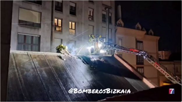 Incendio en Hijas de la Cruz: El Ayuntamiento de Santurtzi recuerda a la constructora la obligación de conservar la capilla